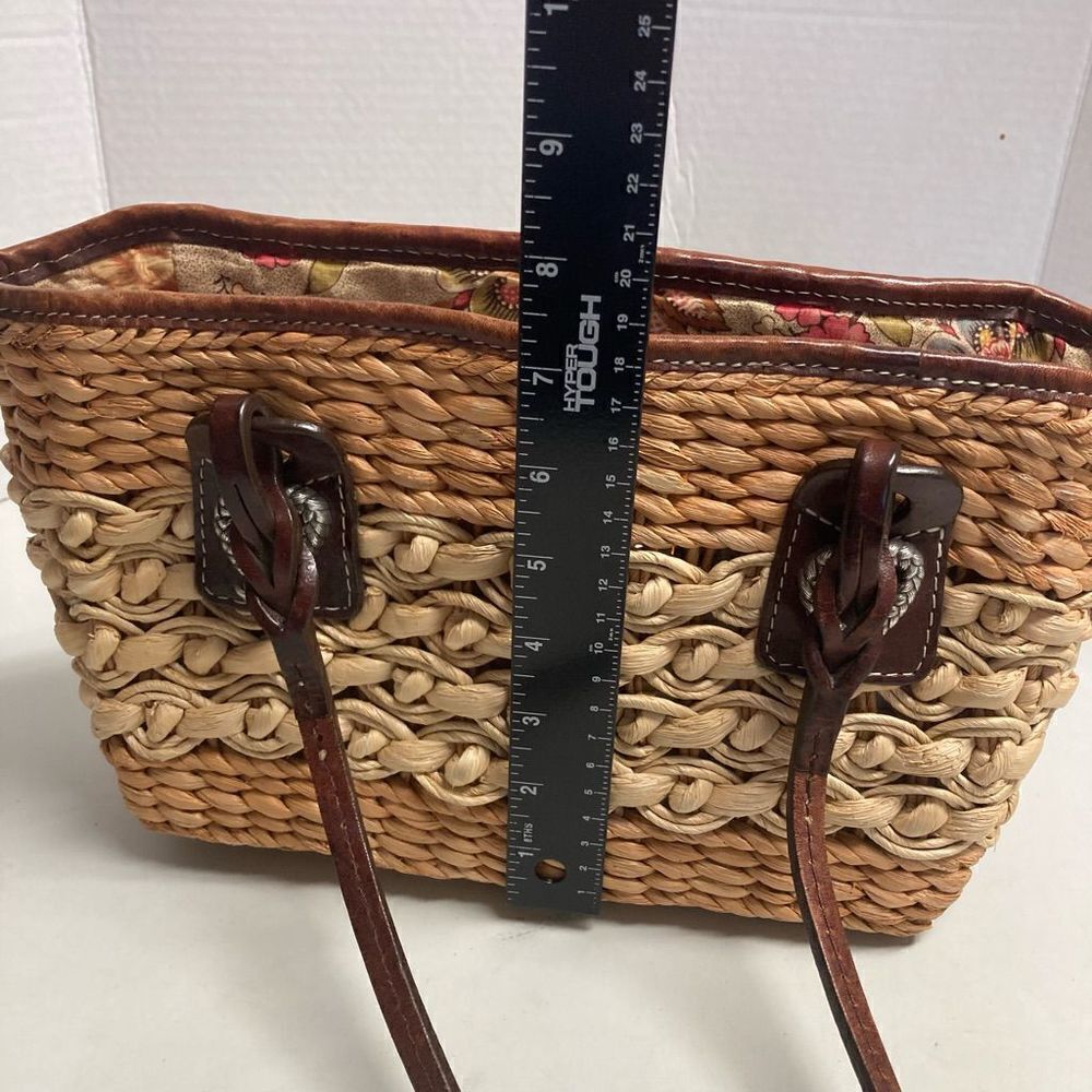 BRIGHTON BASKET WEAVE HANDBAG 7.5X4X12 - Picture 7 of 11